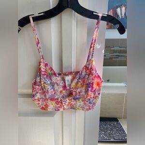 floral top 🌸